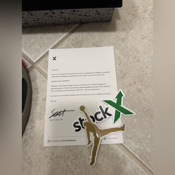 JORDAN 4 Retro What The (GS) - Picture 7 of 16